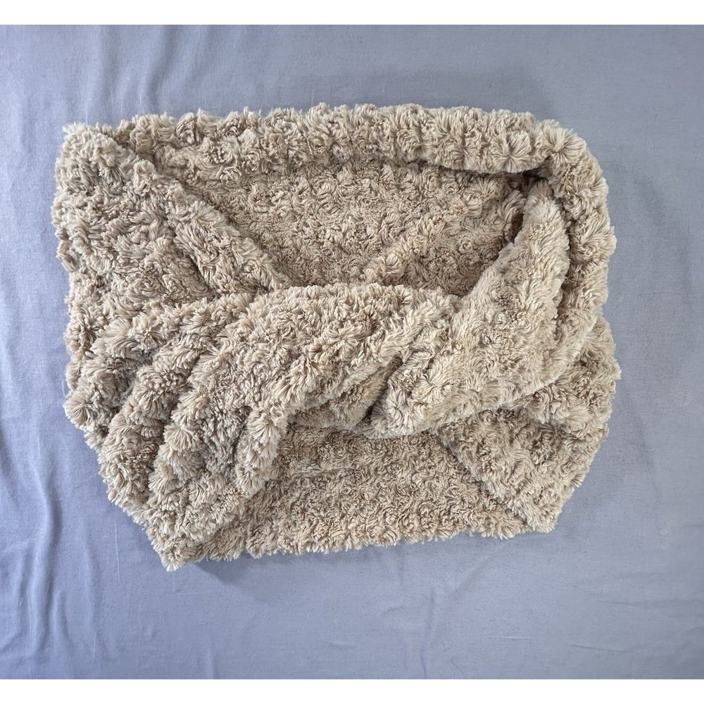 BP‎ Nordstrom Faux Fur Infinity Scarf Shawl Winter Accessories Comfy Cozy